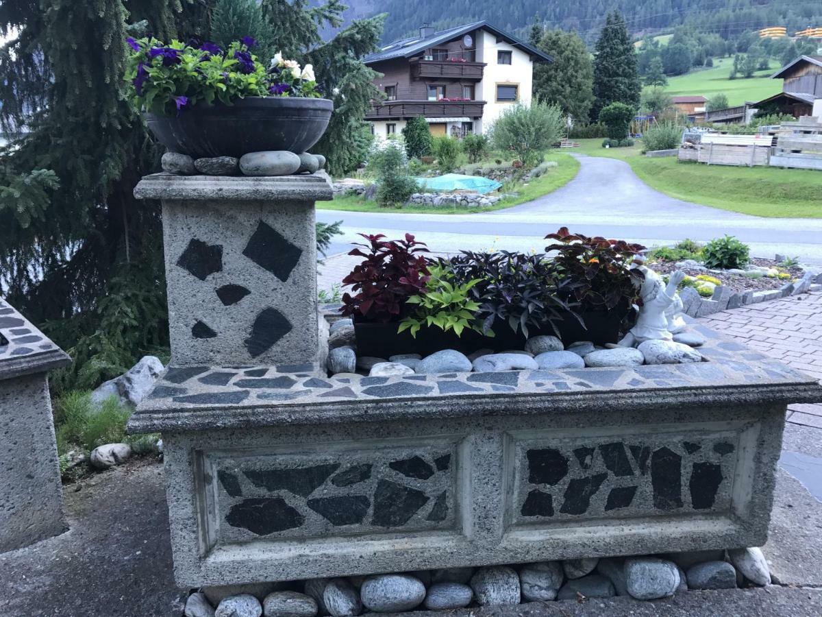 Appartement Elisabeth Inklusive Summer Card Umhausen Exterior foto